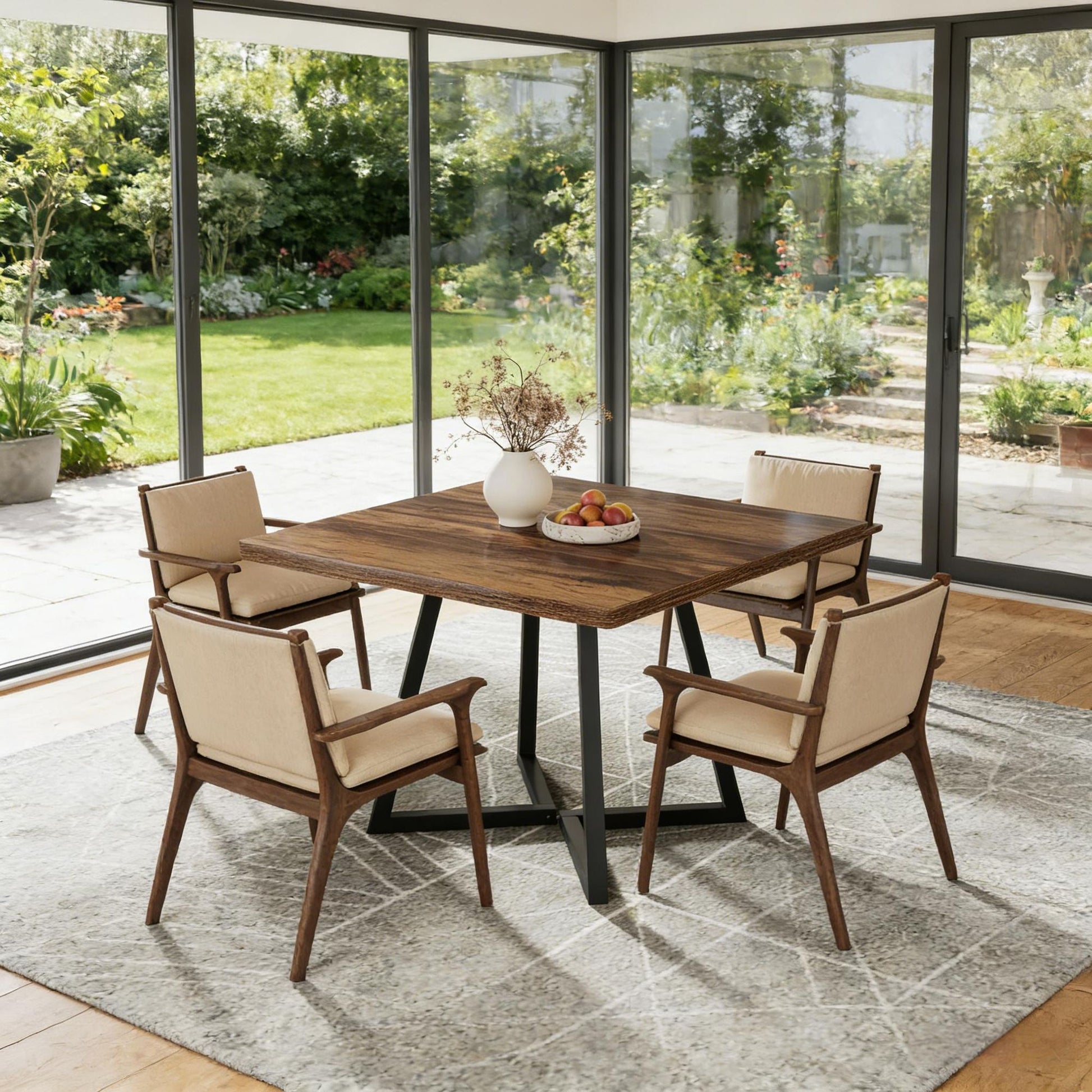 516003581